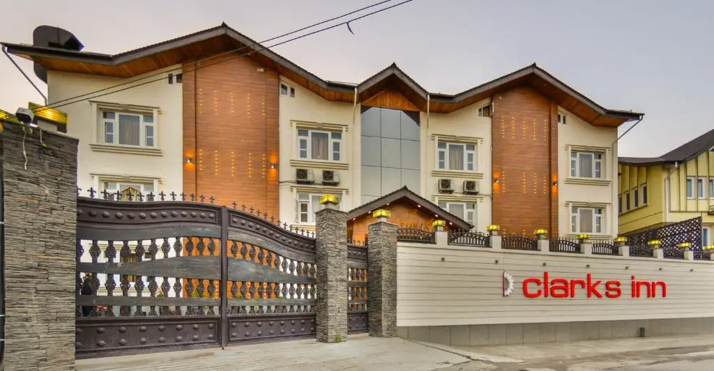 Clarks Inn Srinagar